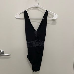 Women’s Extra Small Leotard Black with gray cheetah detail
